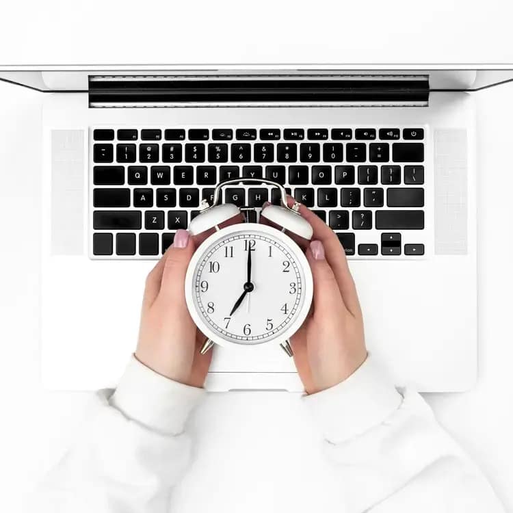 Mennyi idő alatt készül el egy weboldal Mennyi idő alatt készül el egy weboldal